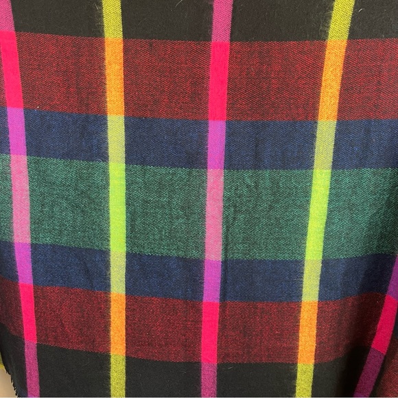 Francesca boutique plaid mult-colored large rectangular scarf/wrap - Picture 11 of 12